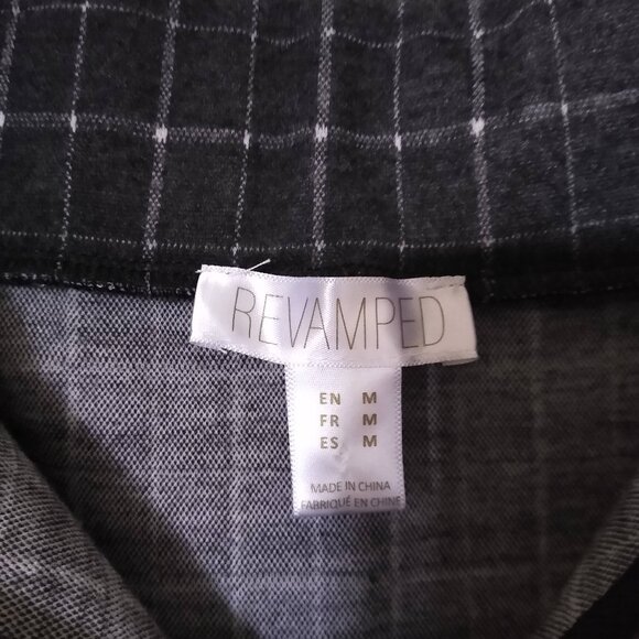 Revamped Plaid Mini Skirt Size Medium with front zipper - Picture 3 of 4